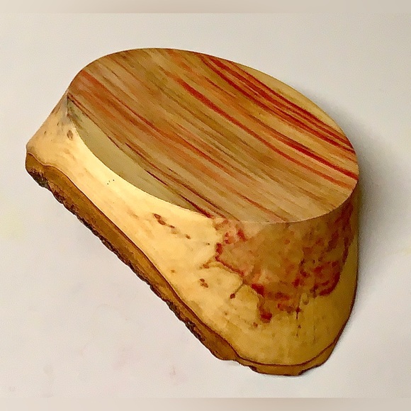 Hand Crafted Raw Edge Live Wood FLAMING BOX ELDER Bowl - Picture 11 of 16